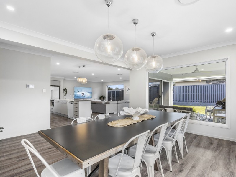 47 Lindeman Circuit, Pimpama QLD 4209