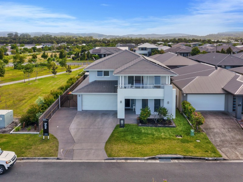 47 Lindeman Circuit, Pimpama QLD 4209