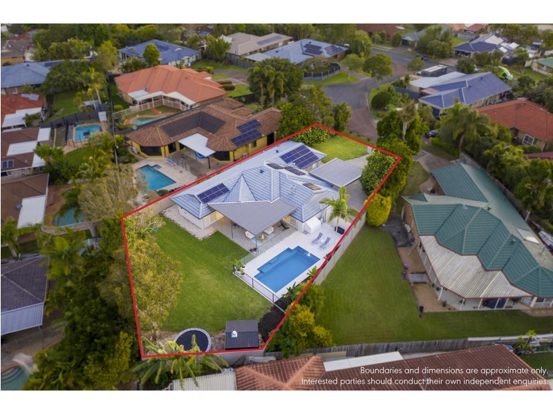 8 Elanda Place, Helensvale QLD 4212