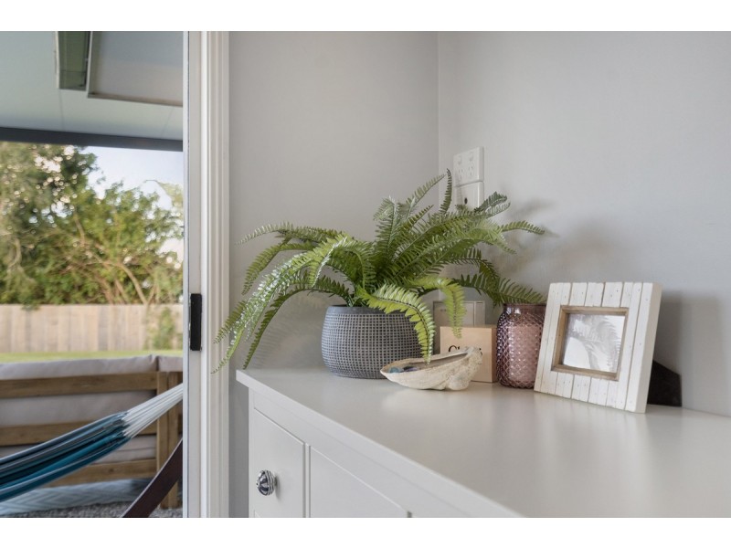 8 Elanda Place, Helensvale QLD 4212