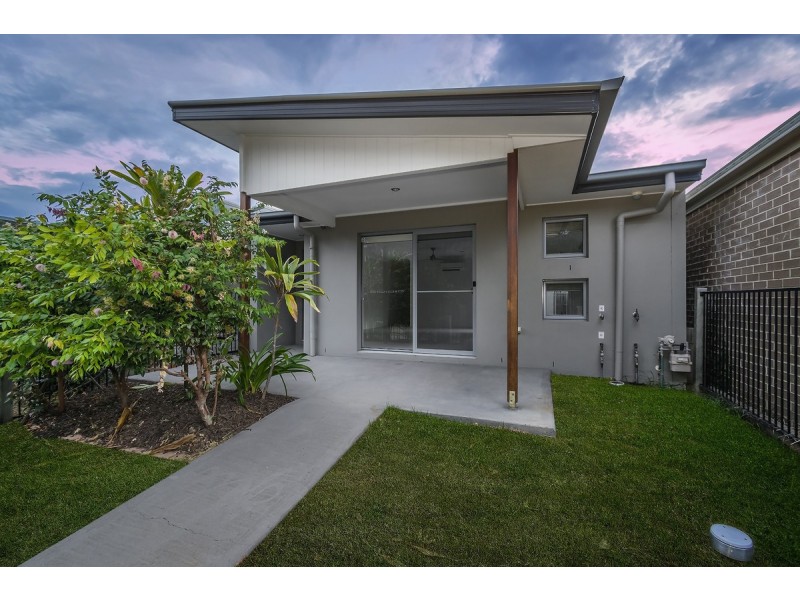 60 Carnarvon Court, Pimpama QLD 4209