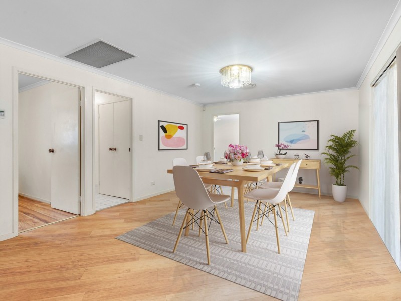 34 Cootharaba Drive, Helensvale QLD 4212