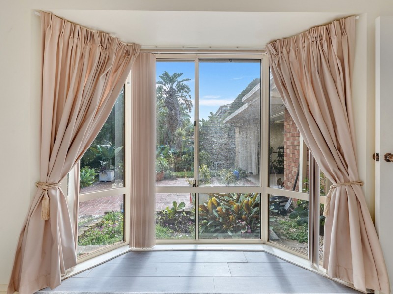 34 Cootharaba Drive, Helensvale QLD 4212