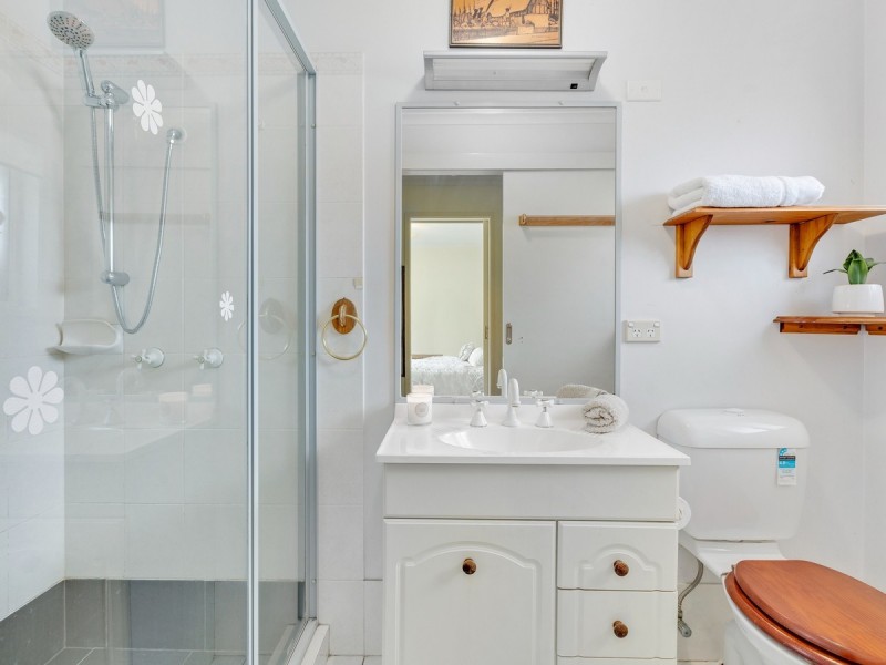 34 Cootharaba Drive, Helensvale QLD 4212