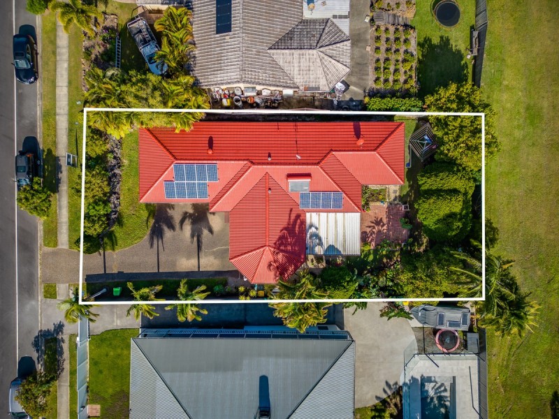 34 Cootharaba Drive, Helensvale QLD 4212