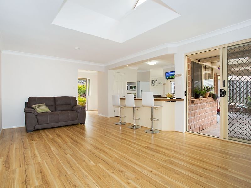 13 Laysan Crescent, Pacific Pines QLD 4211
