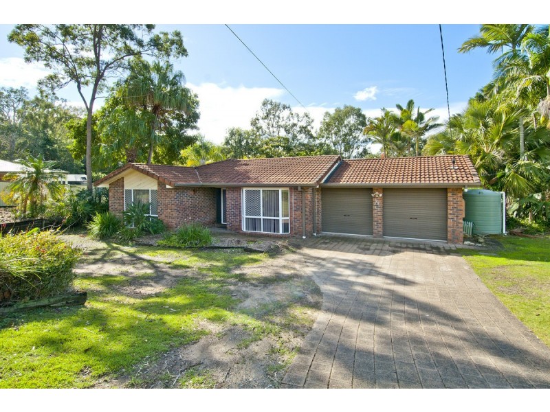 25 Derwent Avenue, Helensvale QLD 4212