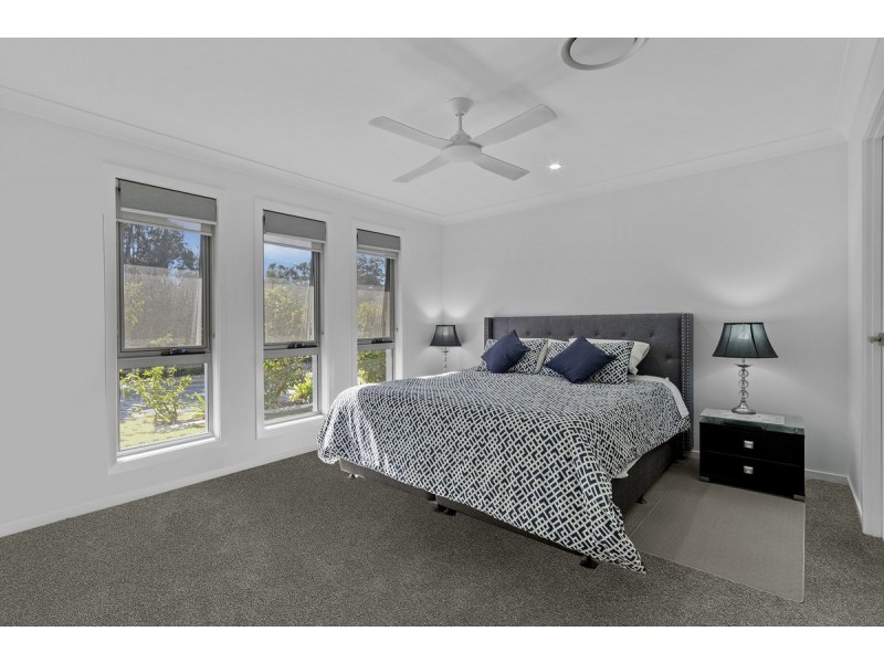 1/2 Baines Court, Pimpama QLD 4209