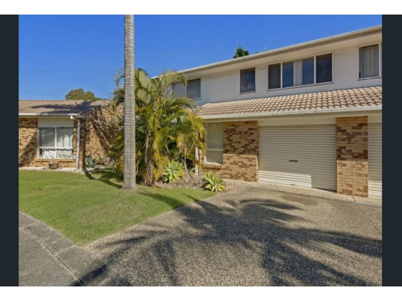 14/105 Ridgeway Avenue, Southport QLD 4215