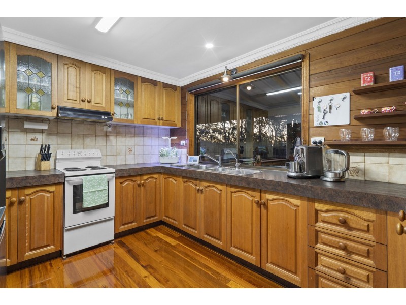 127 Skyline Terrace, Burleigh Heads QLD 4220