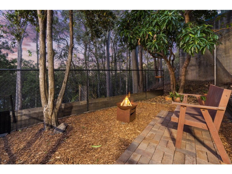 127 Skyline Terrace, Burleigh Heads QLD 4220