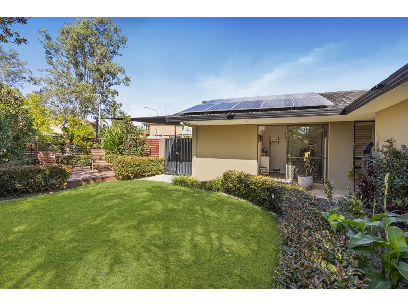 5 Sorell Place, Helensvale QLD 4212