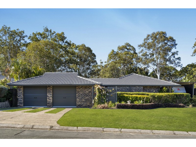 4 Calder Crescent, Helensvale QLD 4212