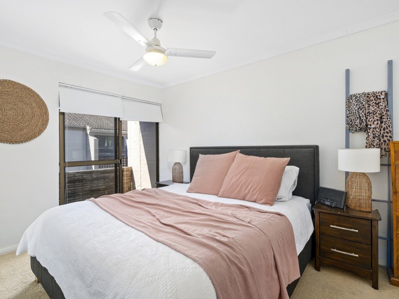 50/111-113 Markeri Street, Mermaid Waters QLD 4218