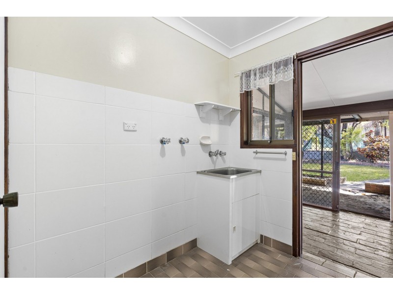 25 Lindfield Road, Helensvale QLD 4212