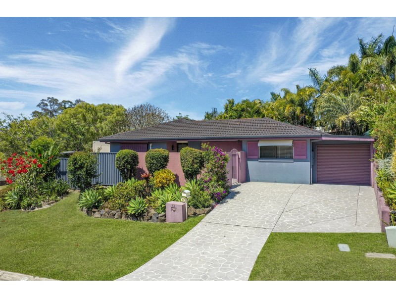 42 Latrobe Avenue, Helensvale QLD 4212