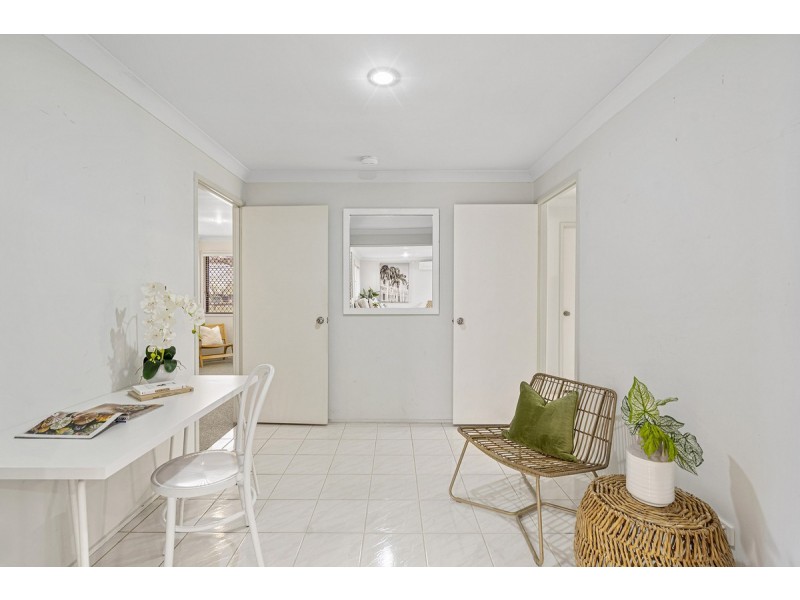 42 Latrobe Avenue, Helensvale QLD 4212