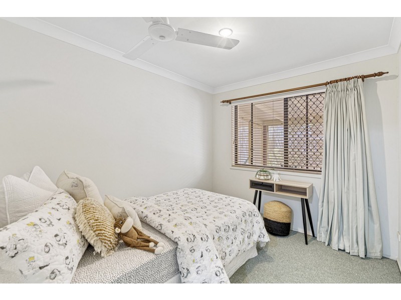 42 Latrobe Avenue, Helensvale QLD 4212