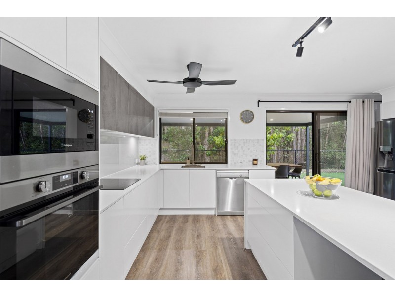 41/24 Amsonia Court, Arundel QLD 4214