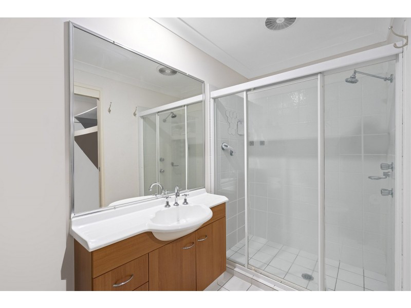 41/24 Amsonia Court, Arundel QLD 4214