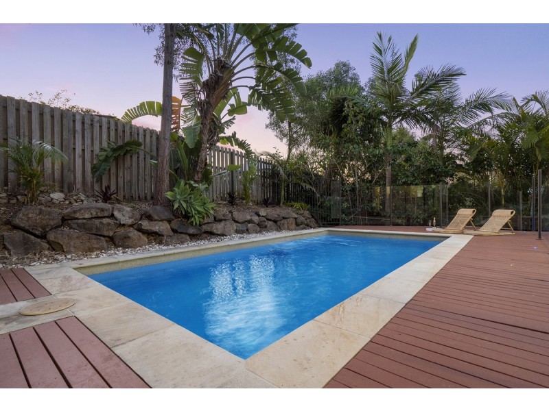 5 Silver Dawn Crescent, Oxenford QLD 4210