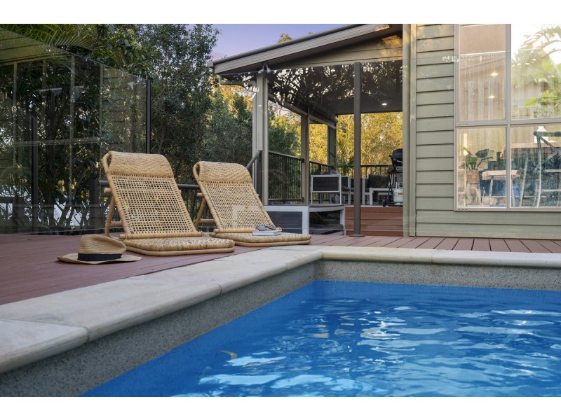 5 Silver Dawn Crescent, Oxenford QLD 4210