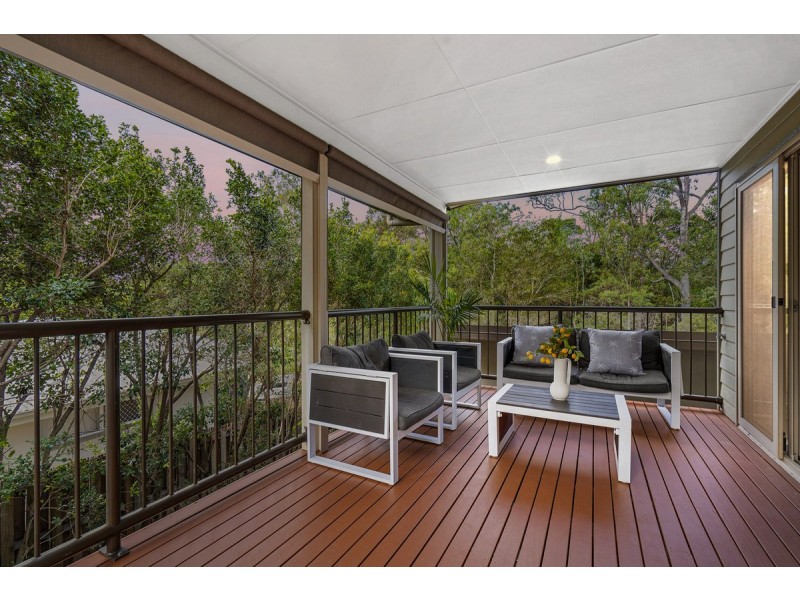 5 Silver Dawn Crescent, Oxenford QLD 4210