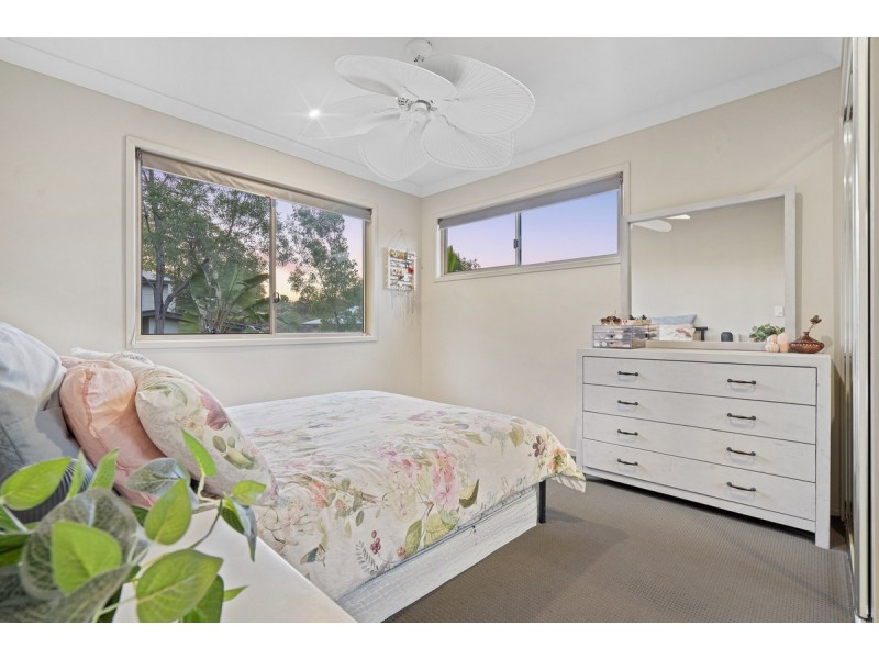 5 Silver Dawn Crescent, Oxenford QLD 4210