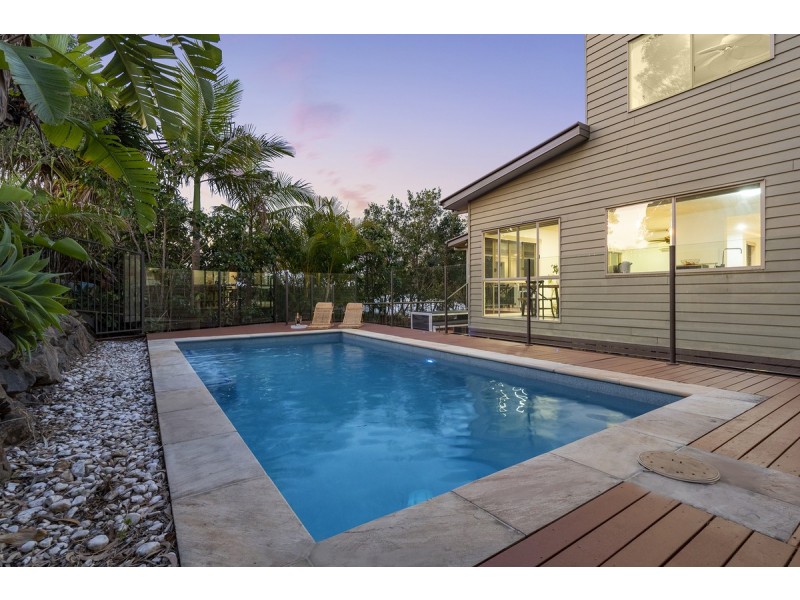 5 Silver Dawn Crescent, Oxenford QLD 4210