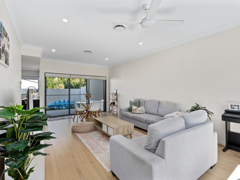 63/1 Lyra Avenue, Hope Island QLD 4212