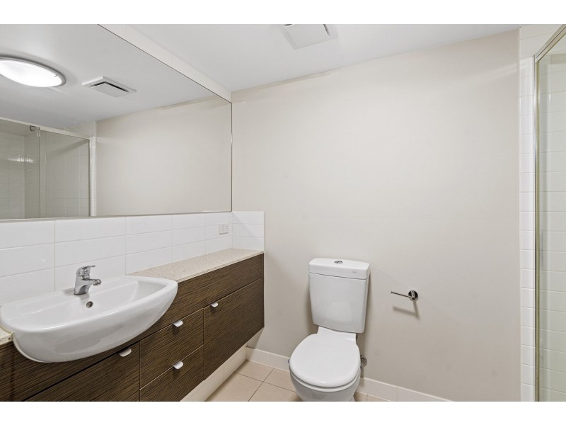 5/154 Musgrave Avenue, Southport QLD 4215