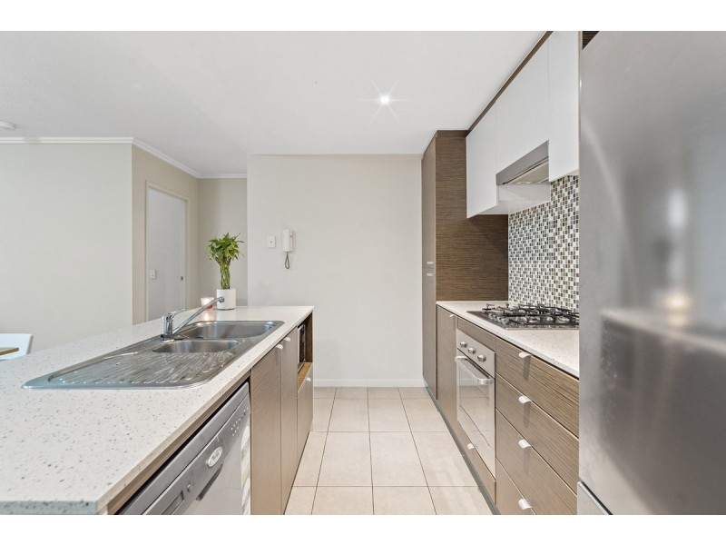 5/154 Musgrave Avenue, Southport QLD 4215