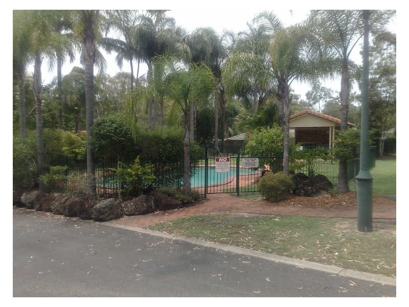 8/482 Pine Ridge Road, Coombabah QLD 4216