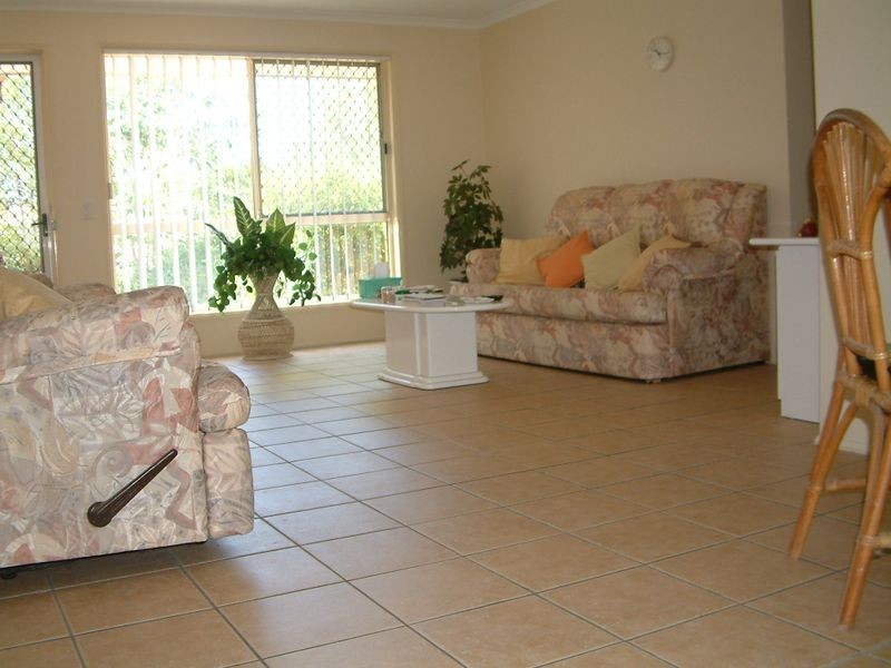 2/37 Broadway Drive, Oxenford QLD 4210