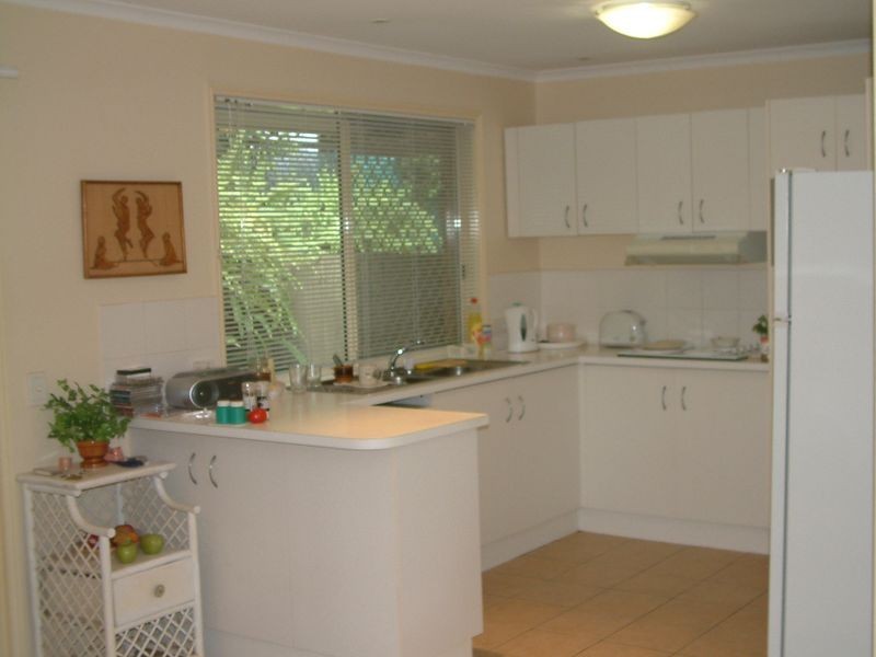 2/37 Broadway Drive, Oxenford QLD 4210