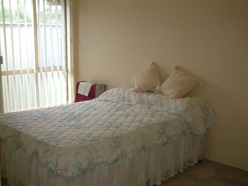 2/37 Broadway Drive, Oxenford QLD 4210