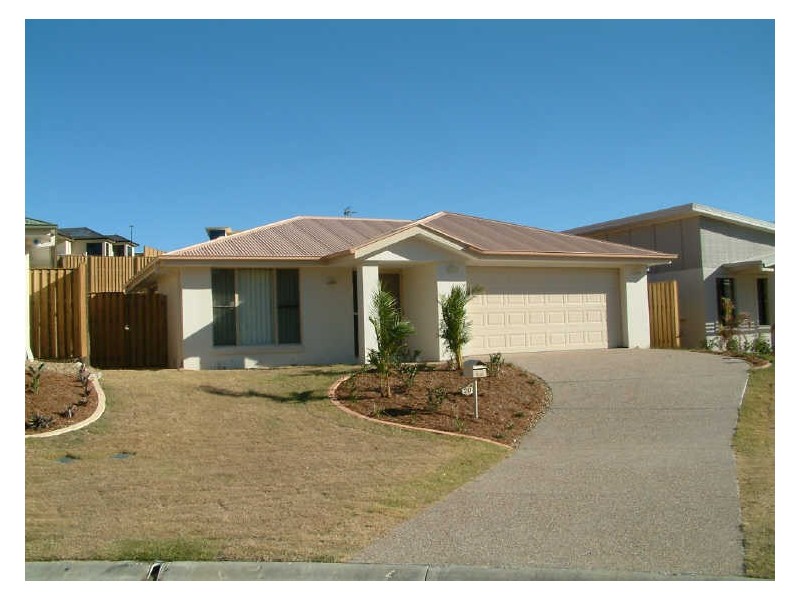 20 Bonner Court, Pacific Pines QLD 4211