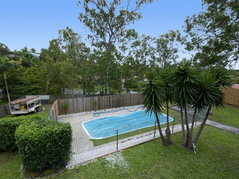 25 Tamworth Drive, Helensvale QLD 4212