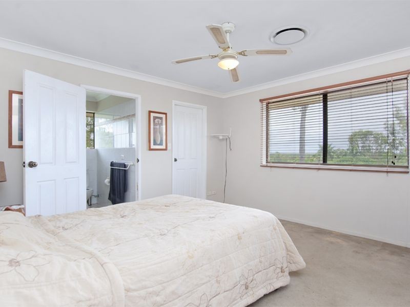 25 Tamworth Drive, Helensvale QLD 4212