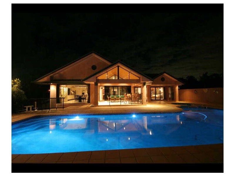 44 Riverdowns Crescent, River Downs, Helensvale QLD 4212