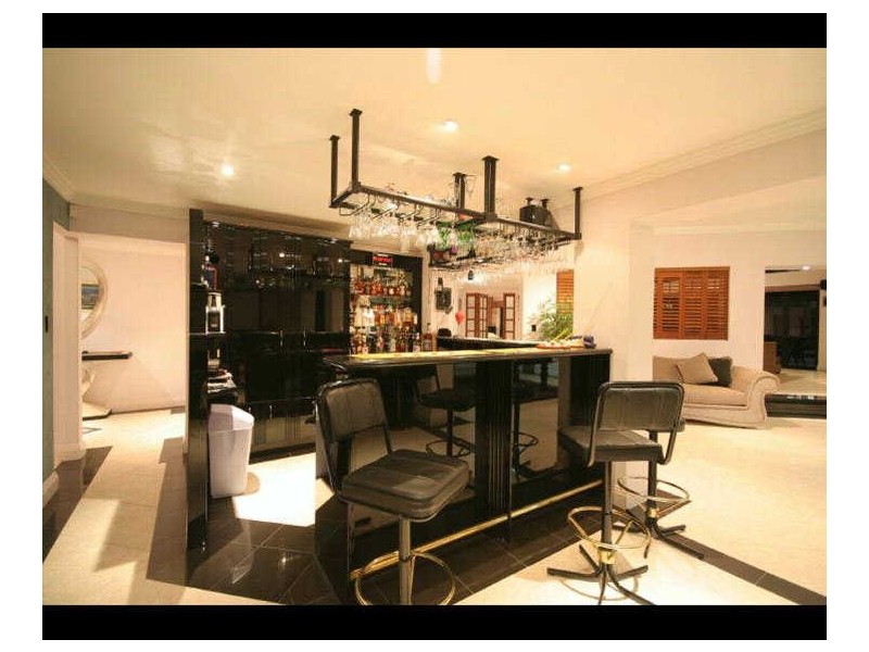 44 Riverdowns Crescent, River Downs, Helensvale QLD 4212