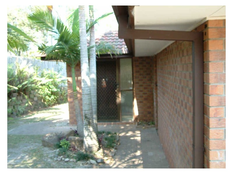 2/13 Cannington Place, Helensvale QLD 4212