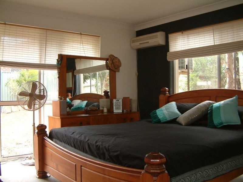 10 Tamworth Dt, Helensvale QLD 4212