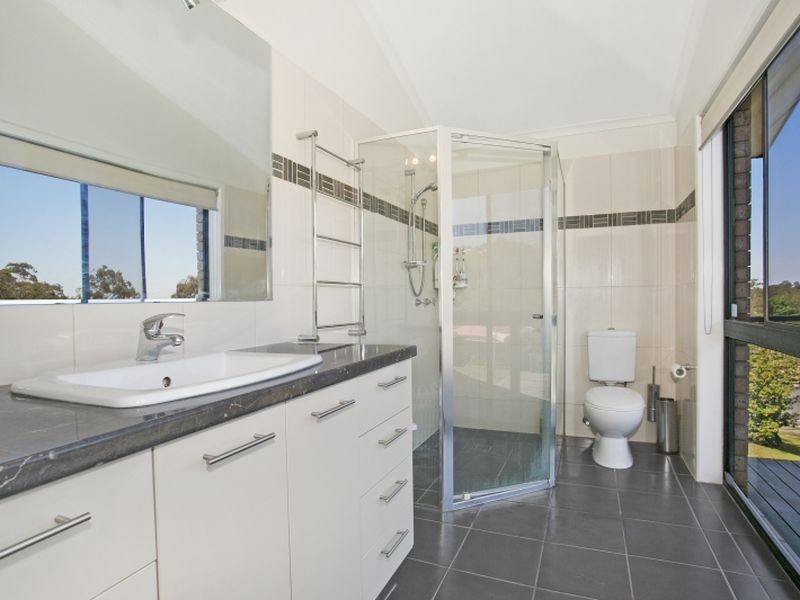 3 Merino Drive, Helensvale QLD 4212