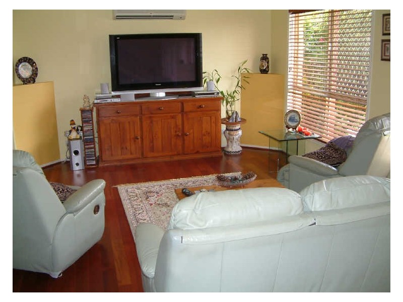 18 Westlake Court, Monterey Keys QLD 4212