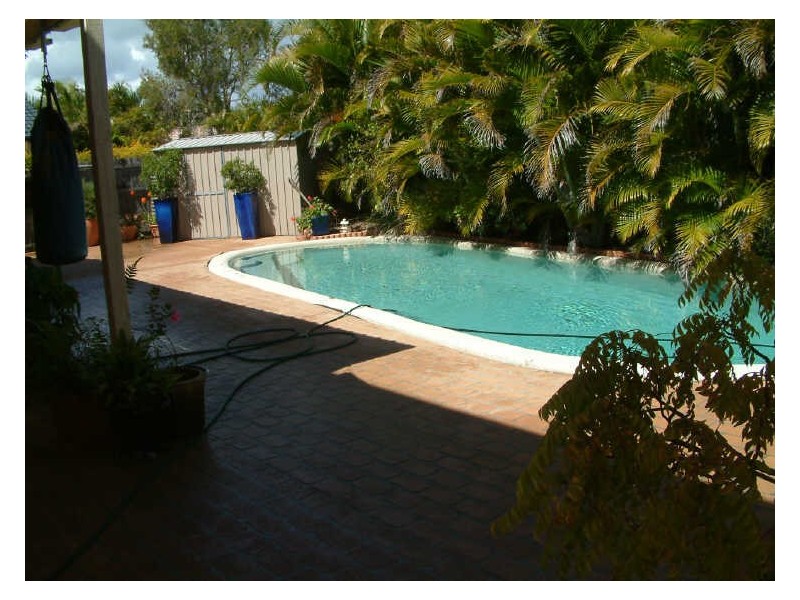 18 Westlake Court, Monterey Keys QLD 4212