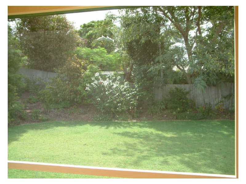 233 Universal Street, Gaven QLD 4211
