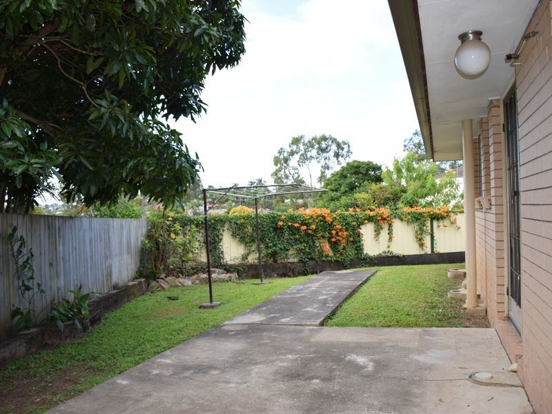 18 Wolvi Place, Helensvale QLD 4212