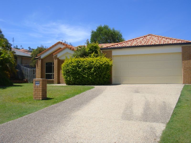 5 Matzia Avenue, Pacific Pines QLD 4211