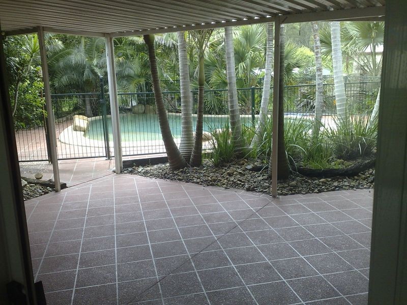 25 Derwent Avenue, Helensvale QLD 4212